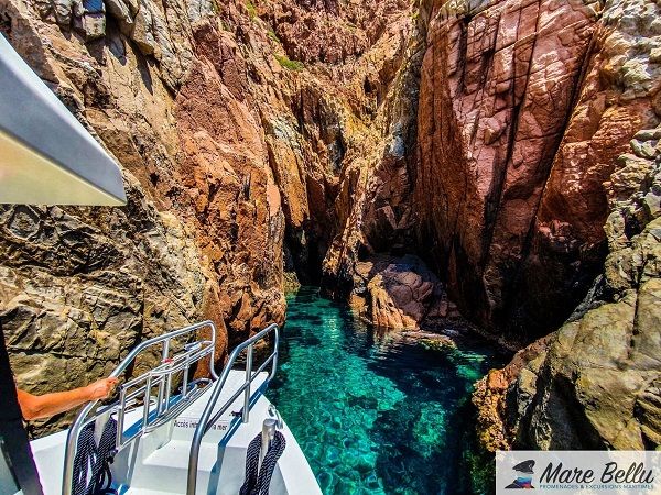 Visite calanques de piana bateau