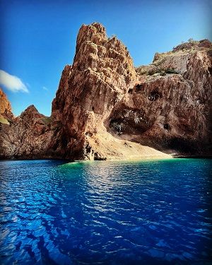 Excursion en bateau dans la Réserve Naturelle de Scandola